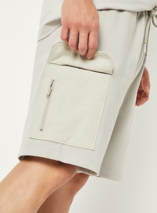 Men Solid Sports Cargo Shorts