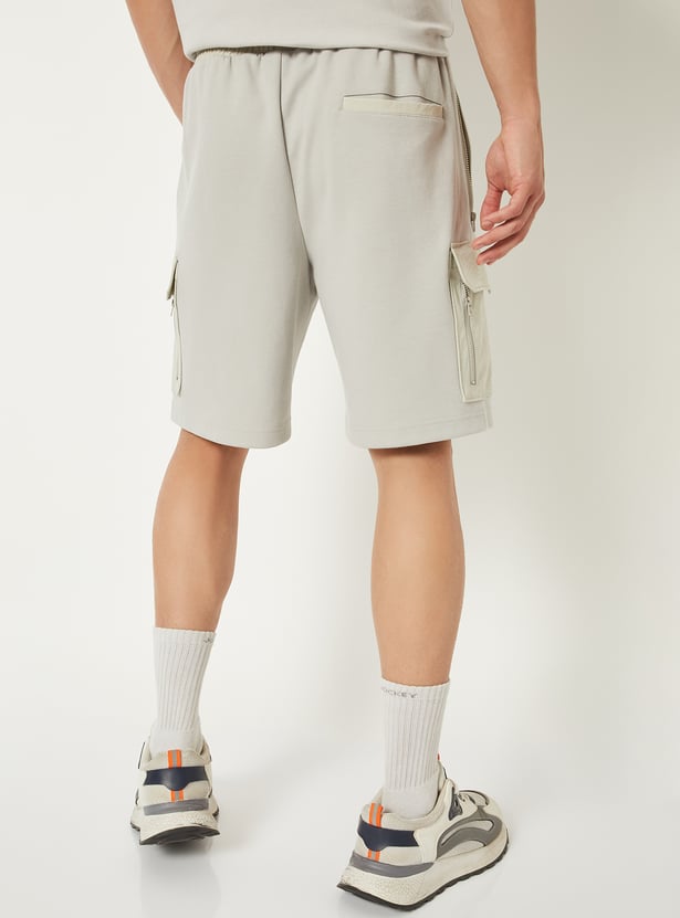 Men Solid Sports Cargo Shorts