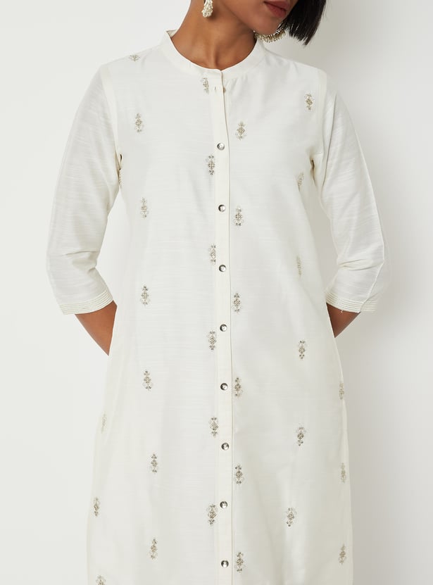 Women Embroidered Straight Kurta Set