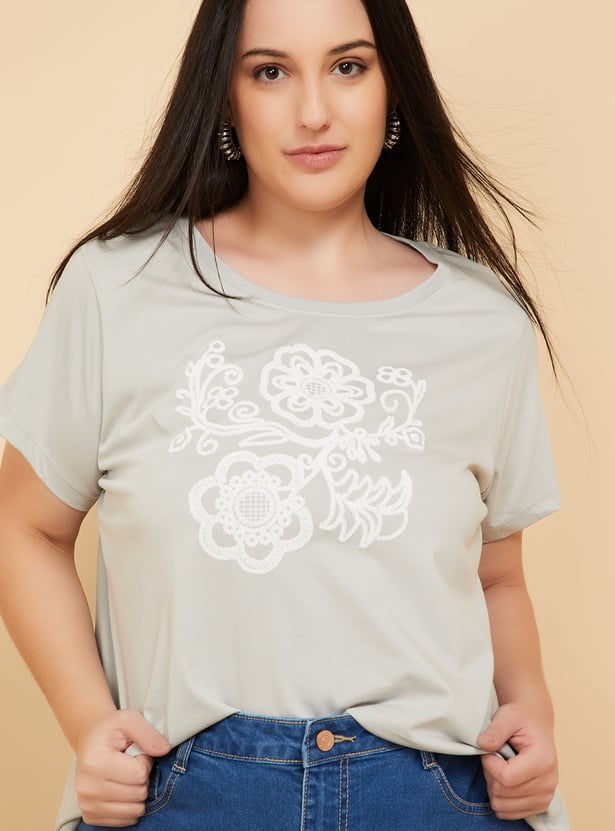 Women Floral Embroidered T-shirt