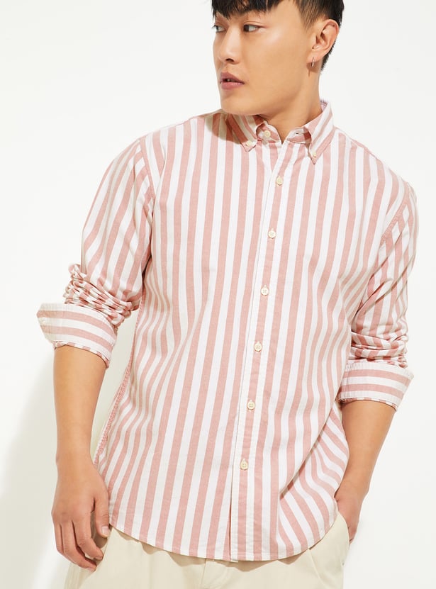 Men Soft Touch Regular Fit Oxford Shirt