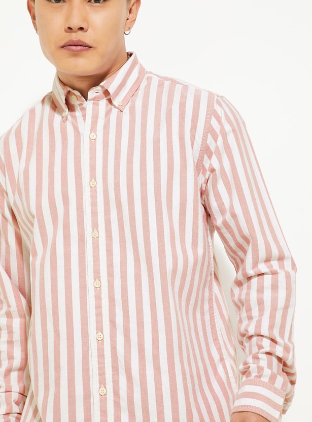 Men Soft Touch Regular Fit Oxford Shirt