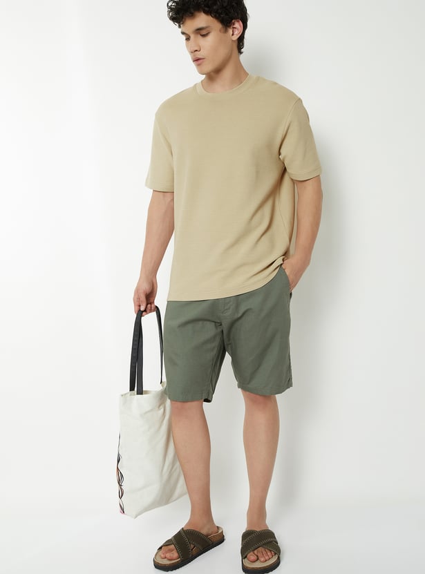 Men Textured T-shirt