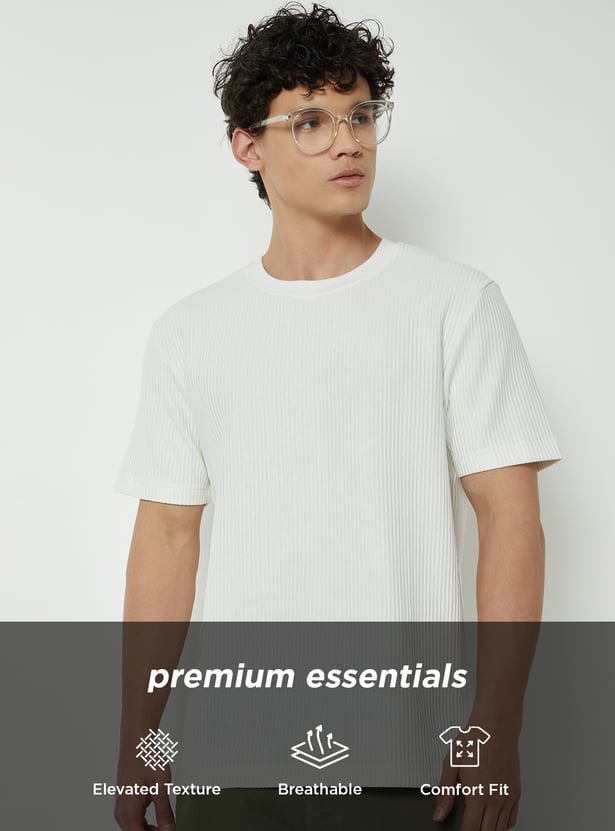 Men Structured Regular Fit T-Shirt