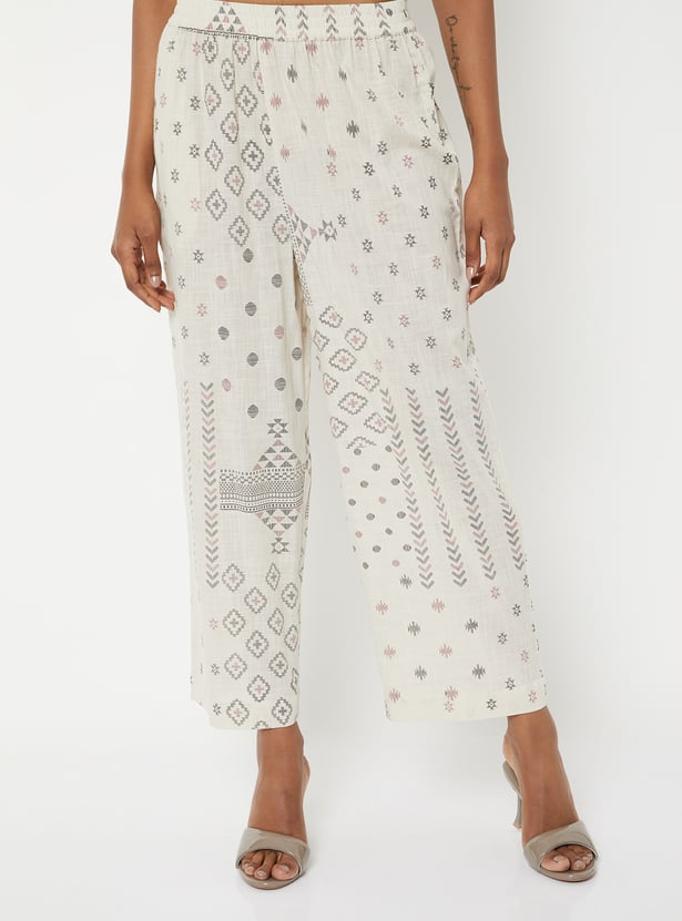 Women Printed Straight Kurta Set