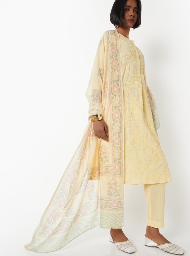 Women Embroidered Straight Kurta Set