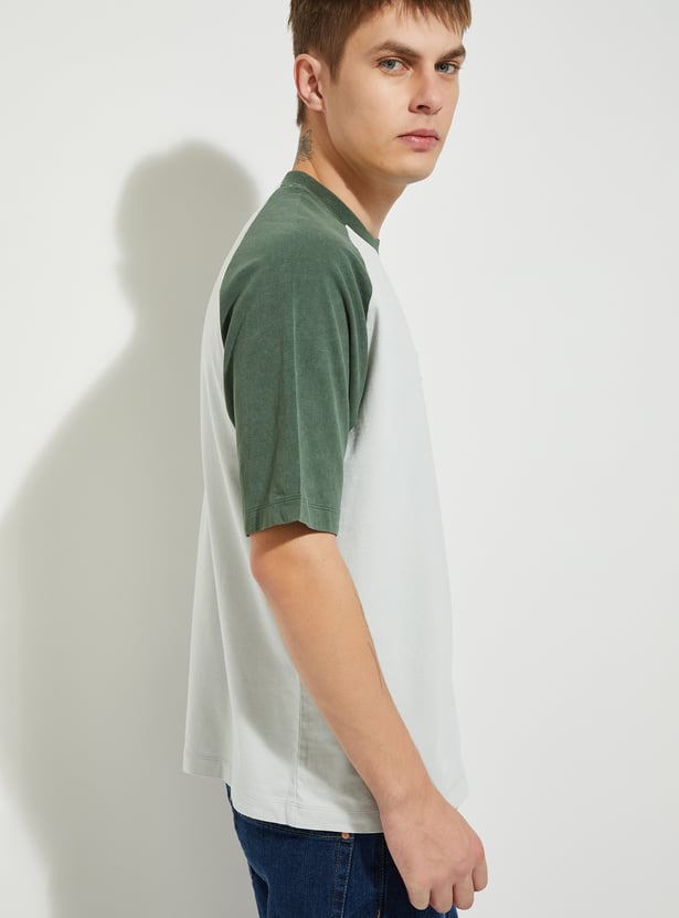 URB_N Men Colourblock Oversized T-shirt