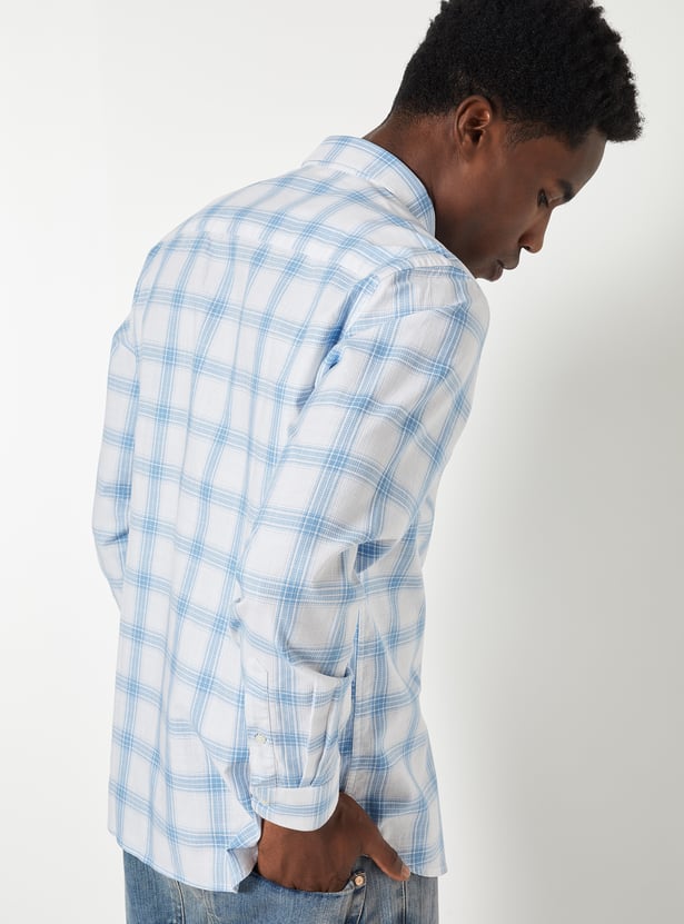 Men Checked Slim Fit Shirt