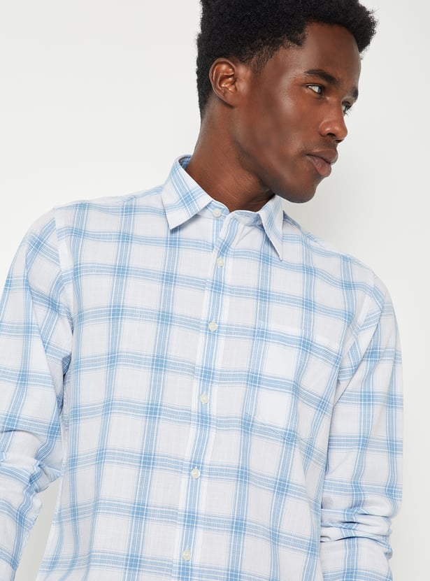 Men Checked Slim Fit Shirt