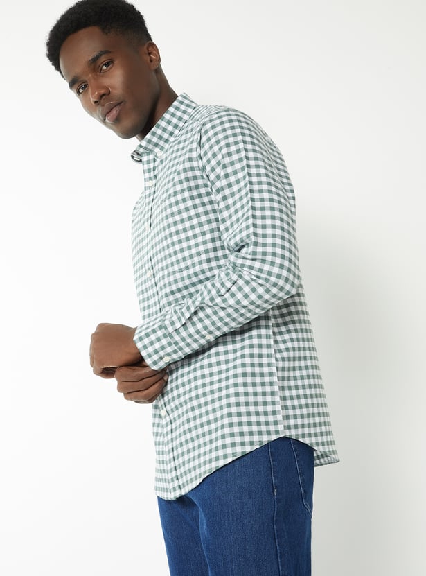 Men Checked Slim Fit Shirt