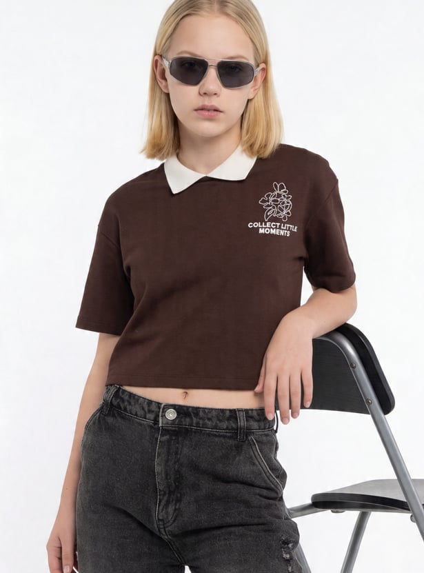 Girls Back Embroidered Johnny Collar T-shirt