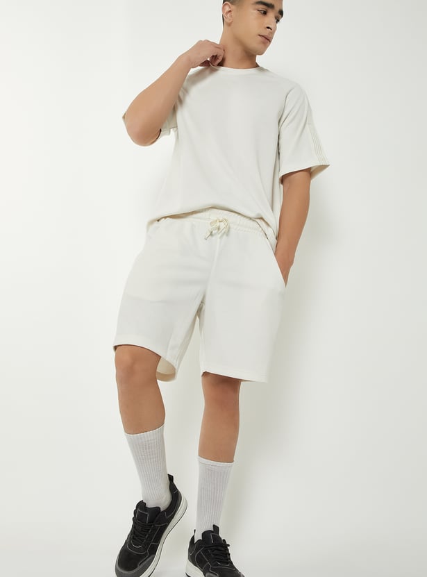 Men Striped Taping Sports Shorts