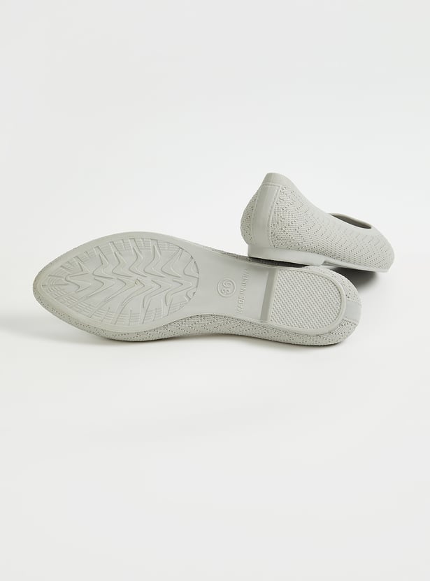Women Textured Ballerinas