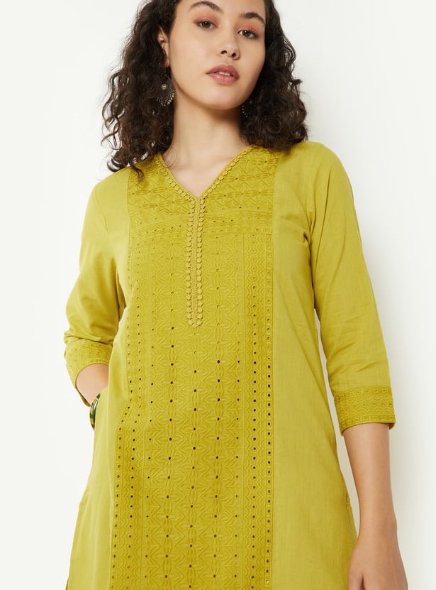 Women Schiffili Straight Kurta