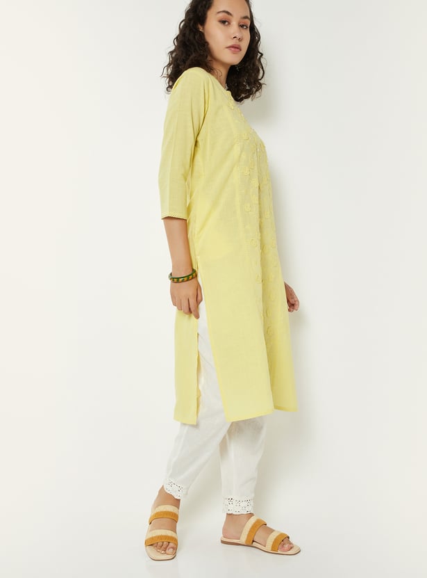 Women Embroidered Straight Kurta