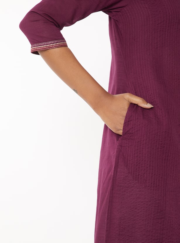 Women Pintuck Straight Kurta