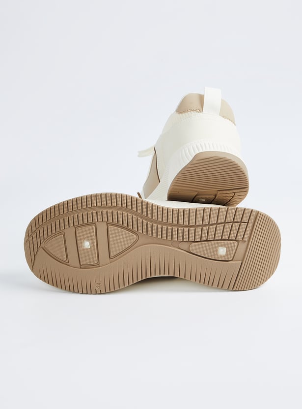 Men Colourblock Lace Up Sneakers