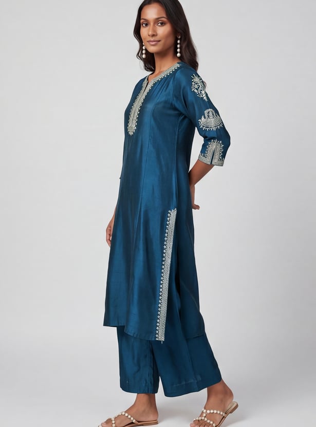 Women Embroidered Straight Kurta Set