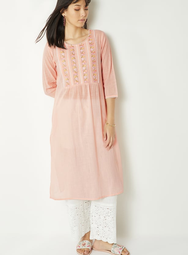 Women Yoke Embroidered Straight Kurta