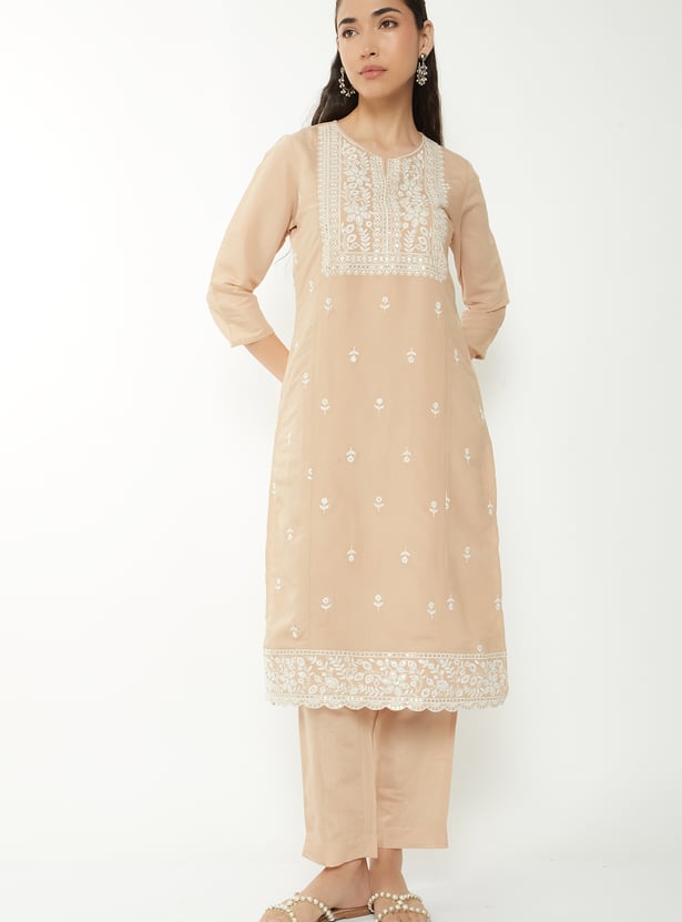 Women Embroidered Straight Kurta Set