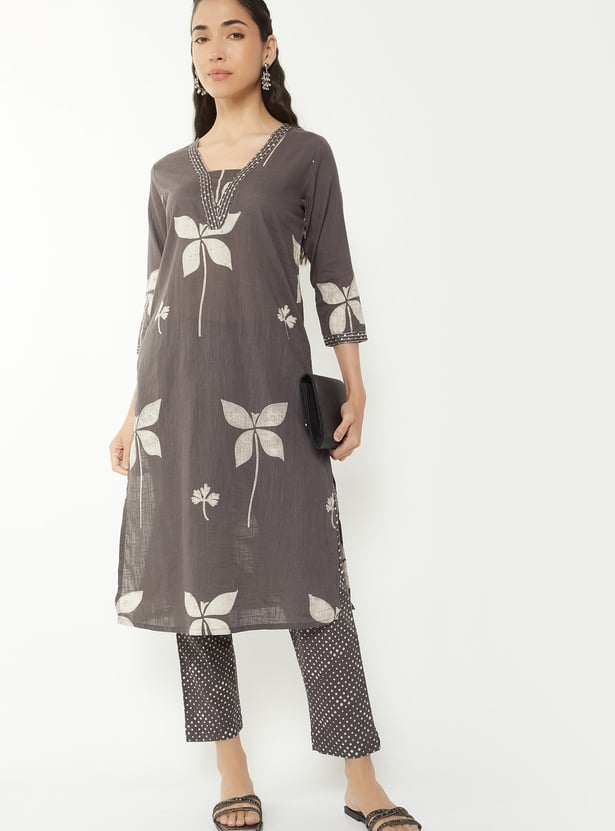Women Floral Print Straight Kurta Set