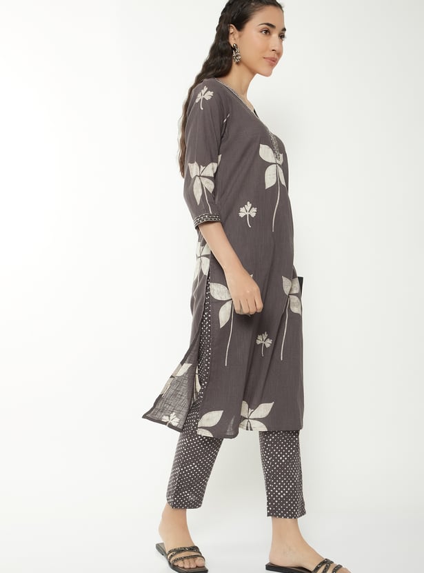 Women Floral Print Straight Kurta Set