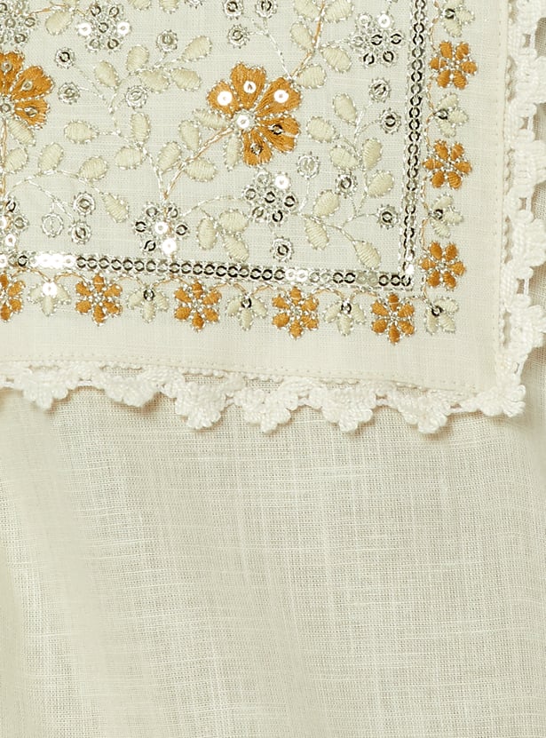 Women Embroidered Straight Kurta Set
