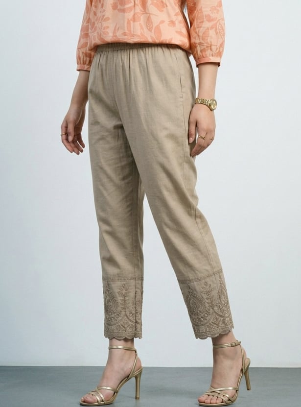 Women Embroidered Hem Straight Pants
