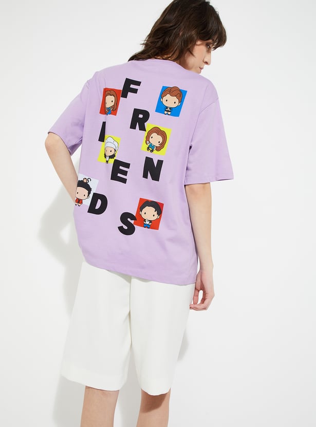URB_N Women Friends Print Oversized T-shirt