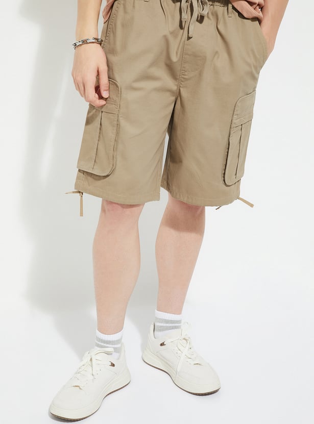URB_N Men Solid Cargo Shorts