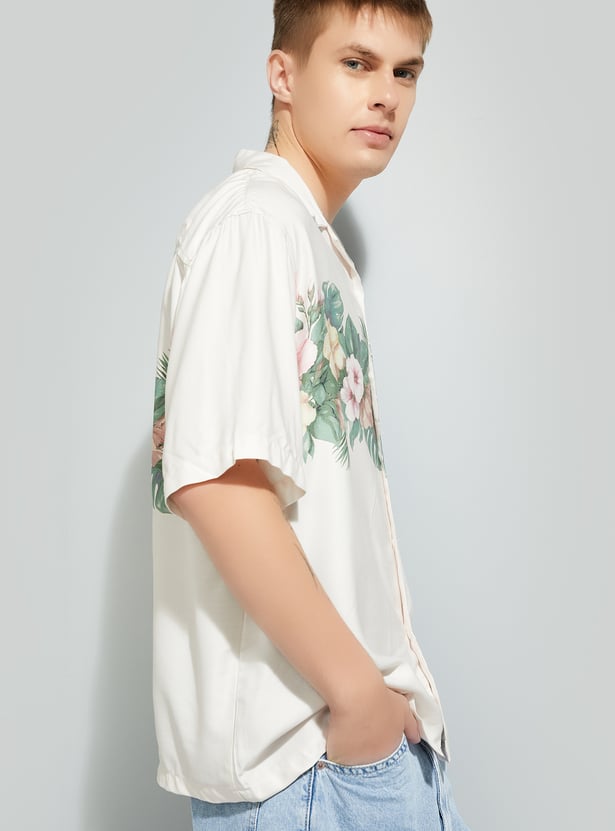 URB_N Men Floral Print Oversized Resort Shirt