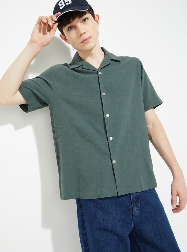URB_N Men Solid Resort Shirt