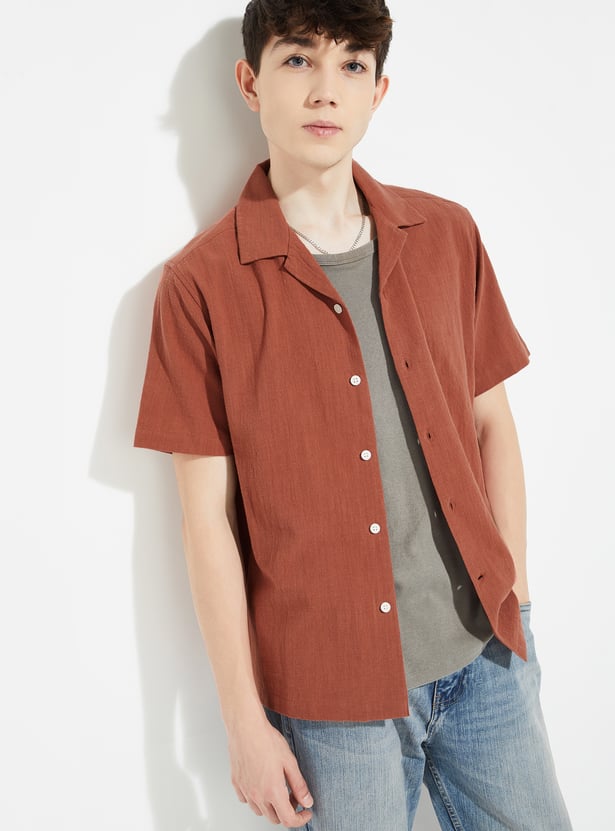 URB_N Men Solid Resort Shirt