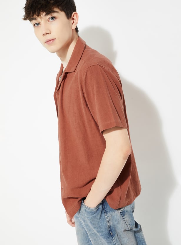 URB_N Men Solid Resort Shirt