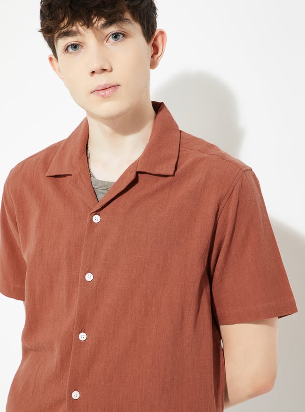 URB_N Men Solid Resort Shirt