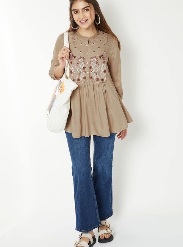 Women Embroidered Tunic
