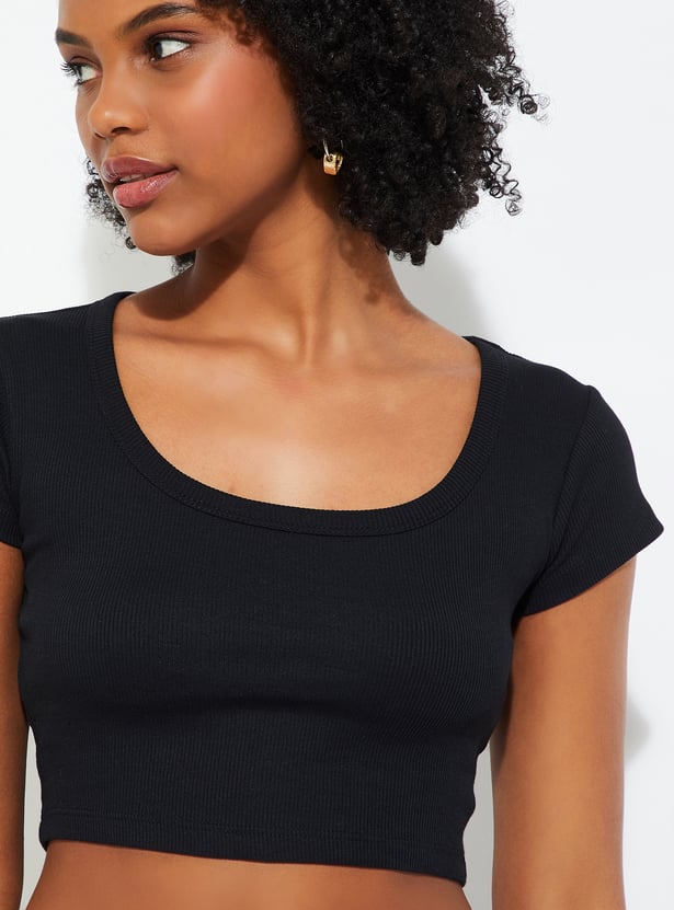 URB_N Women Ribbed Crop T-shirt