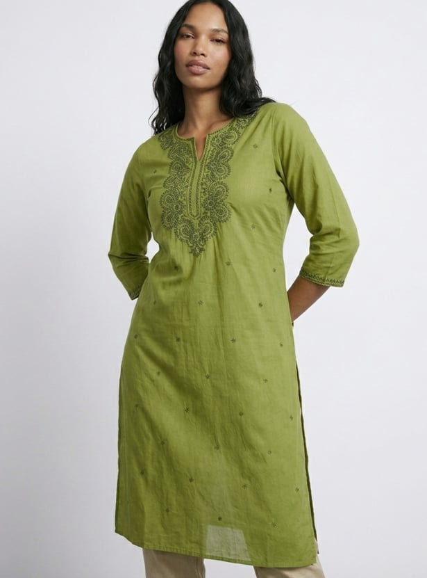 Women Embroidered Straight Kurta