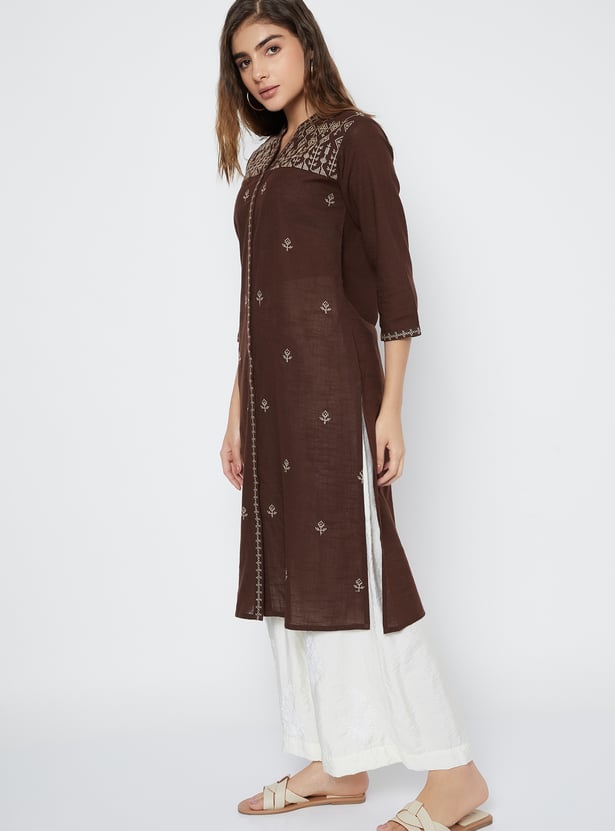 Women Embroidered Straight Kurta
