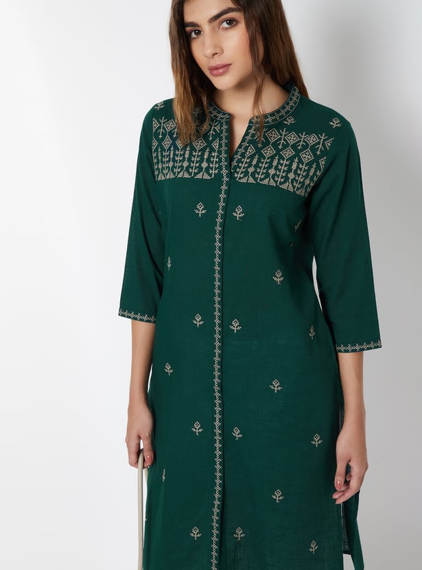 Women Embroidered Straight Kurta