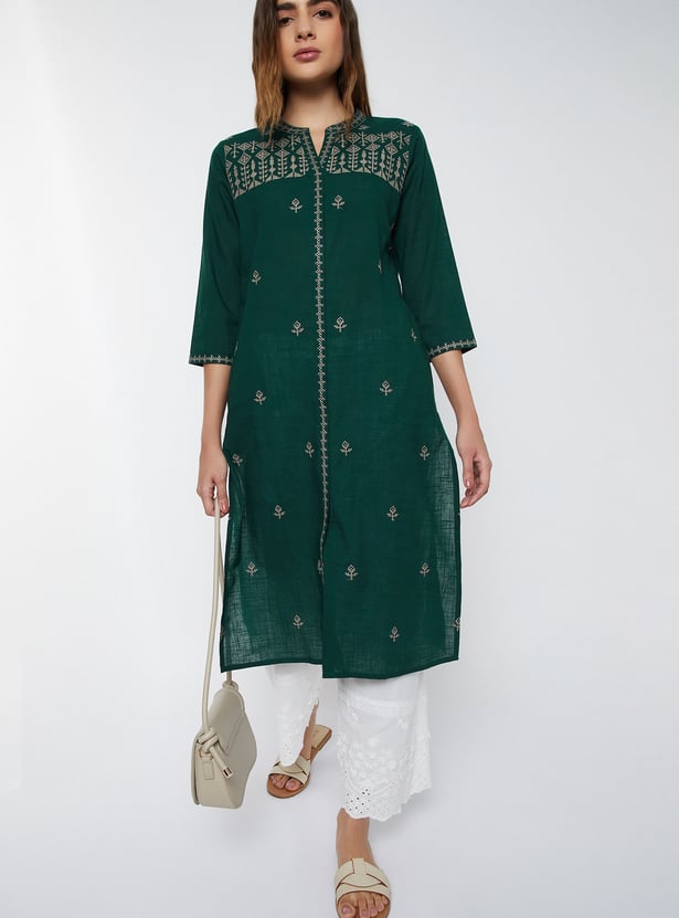 Women Embroidered Straight Kurta