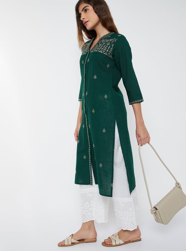 Women Embroidered Straight Kurta