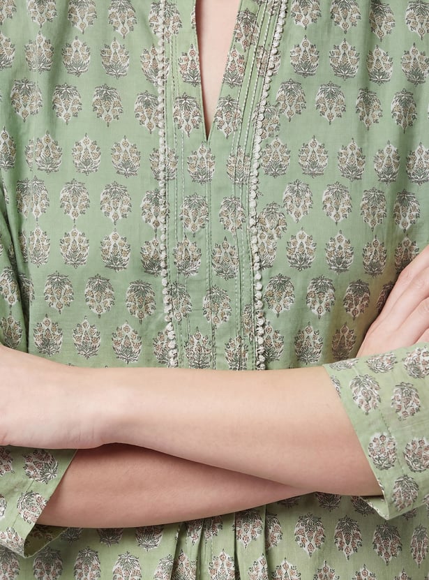 Women Printed Straight Kurta Set
