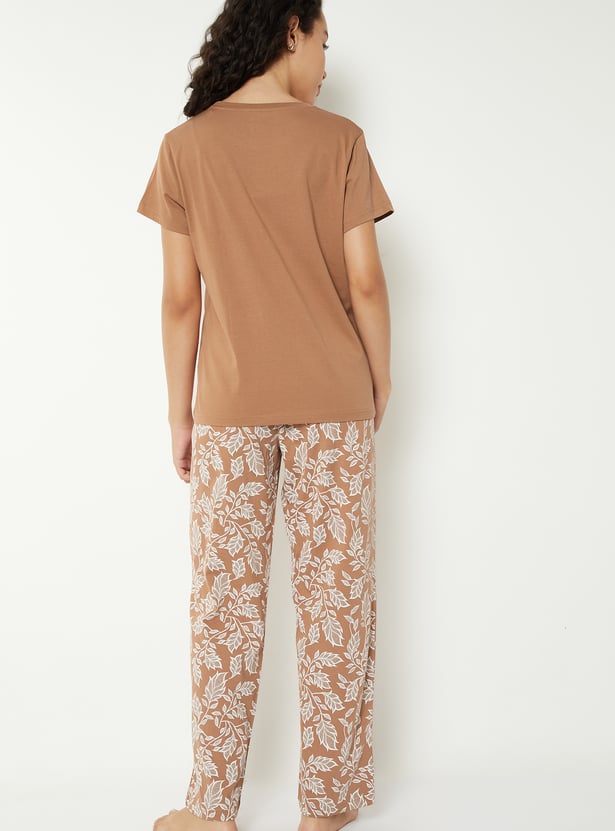 Women Printed Pyjama Set