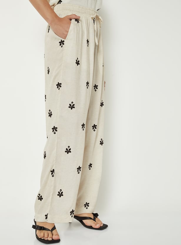 Women Embroidered Trousers