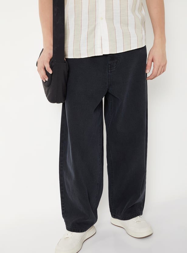 Men Washed Skater Fit Jeans