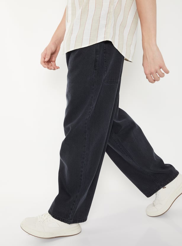 Men Washed Skater Fit Jeans