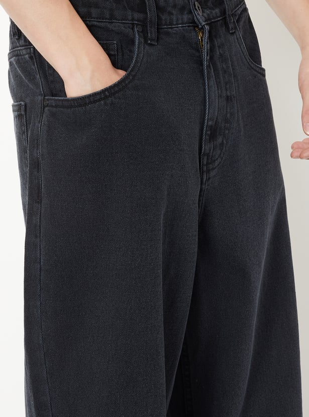 Men Washed Skater Fit Jeans