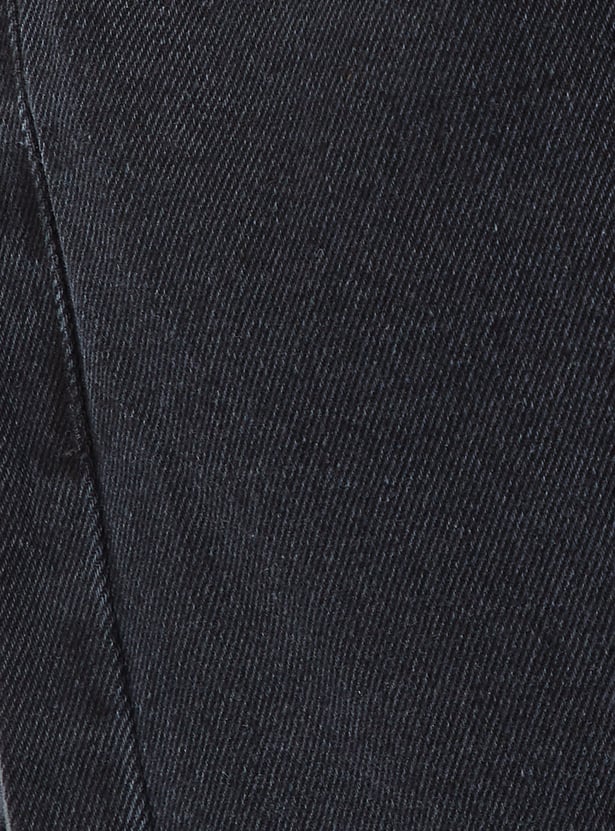 Men Washed Skater Fit Jeans