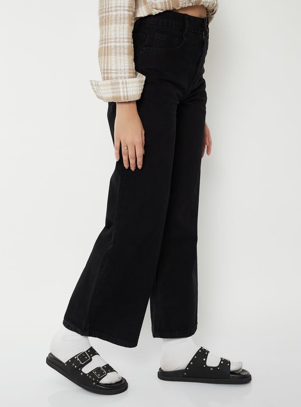 Women Solid Mid Rise Jeans